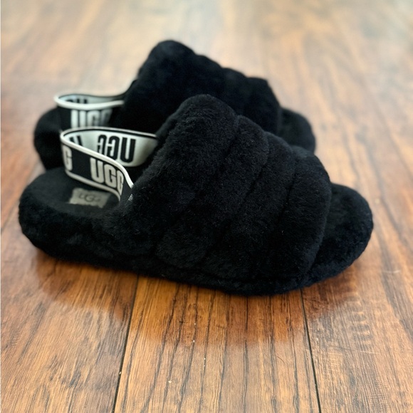 UGG “Fluff Yeah” Black Fluffy Sheepskin Slides Sandal Logo Branded Strap | 7 - Picture 4 of 10